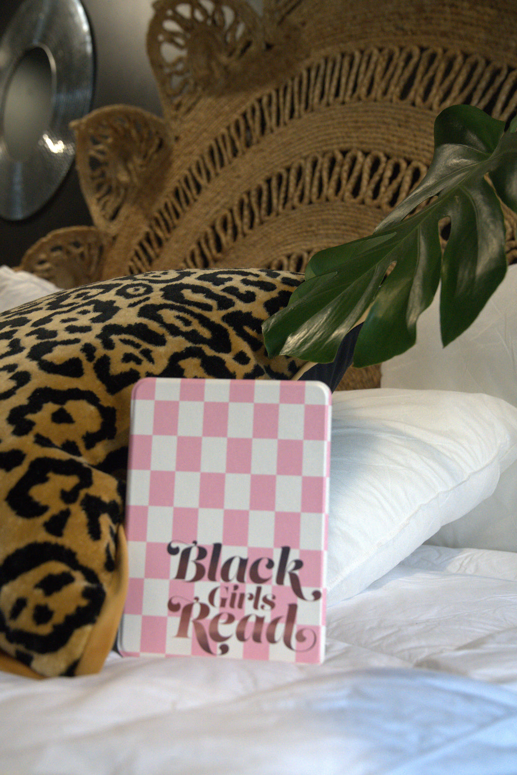 Black Girls Read Plaid- Paperwhite12/Colorsoft Kindle Case (Clear Back)
